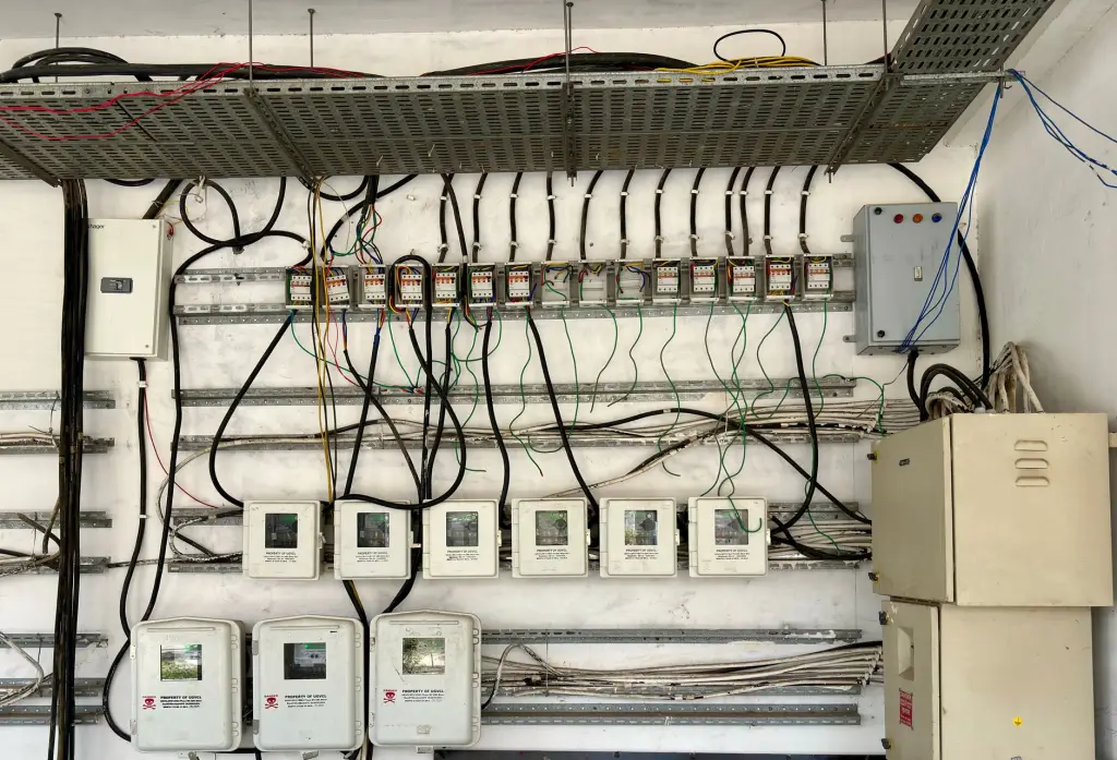 BIM管线综合碰撞检查技术要点及其在施工优化中的应用分析
