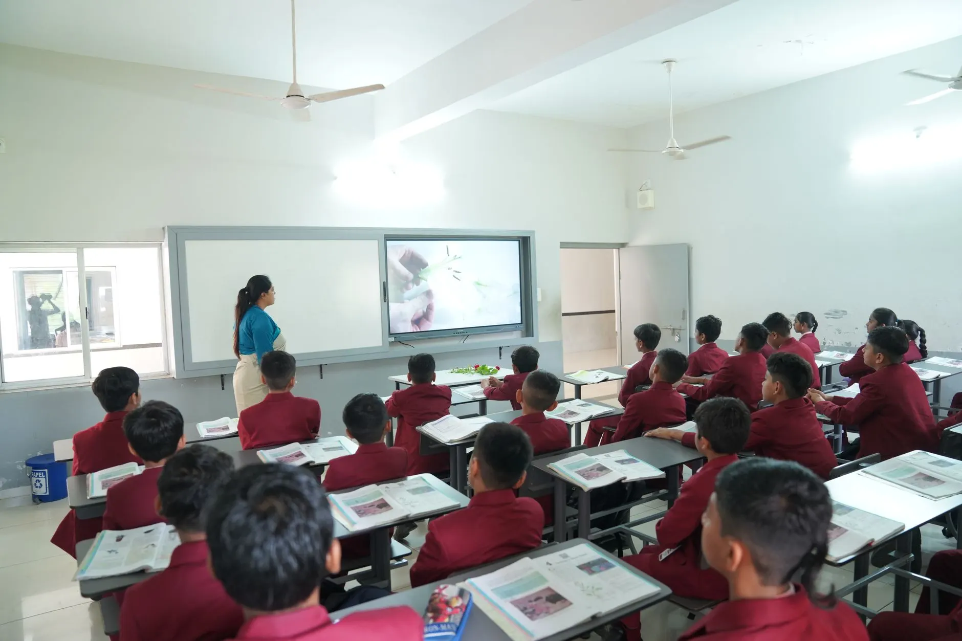 建筑模型碰撞检查技术解析：管线综合优化在施工前的关键作用