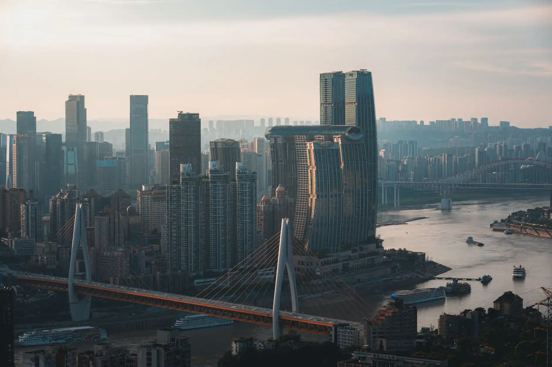 BIM咨询在建筑项目管线综合中的碰撞检查与优化实践