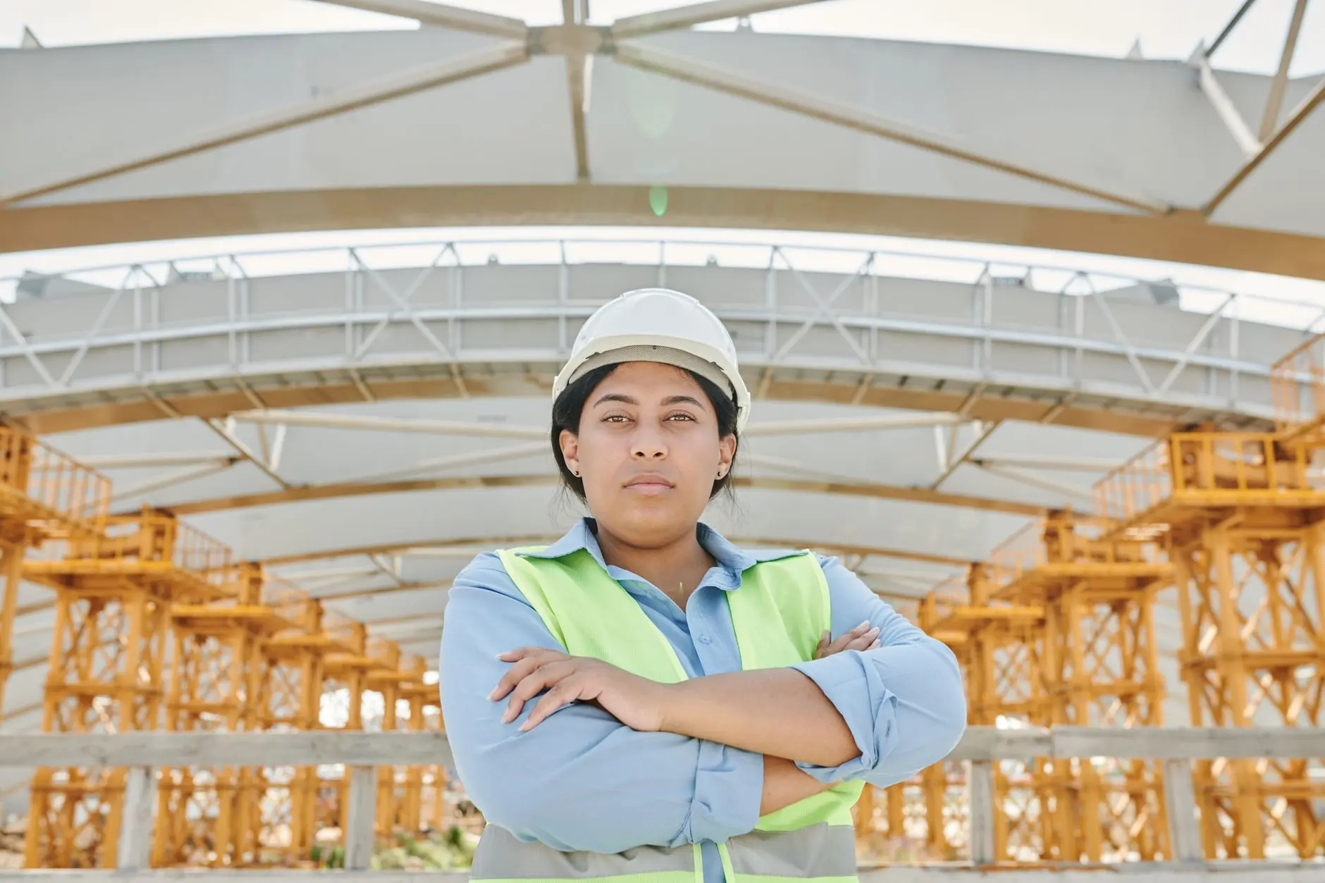 舒炜建筑咨询：BIM碰撞检查如何减少设计变更与施工返工